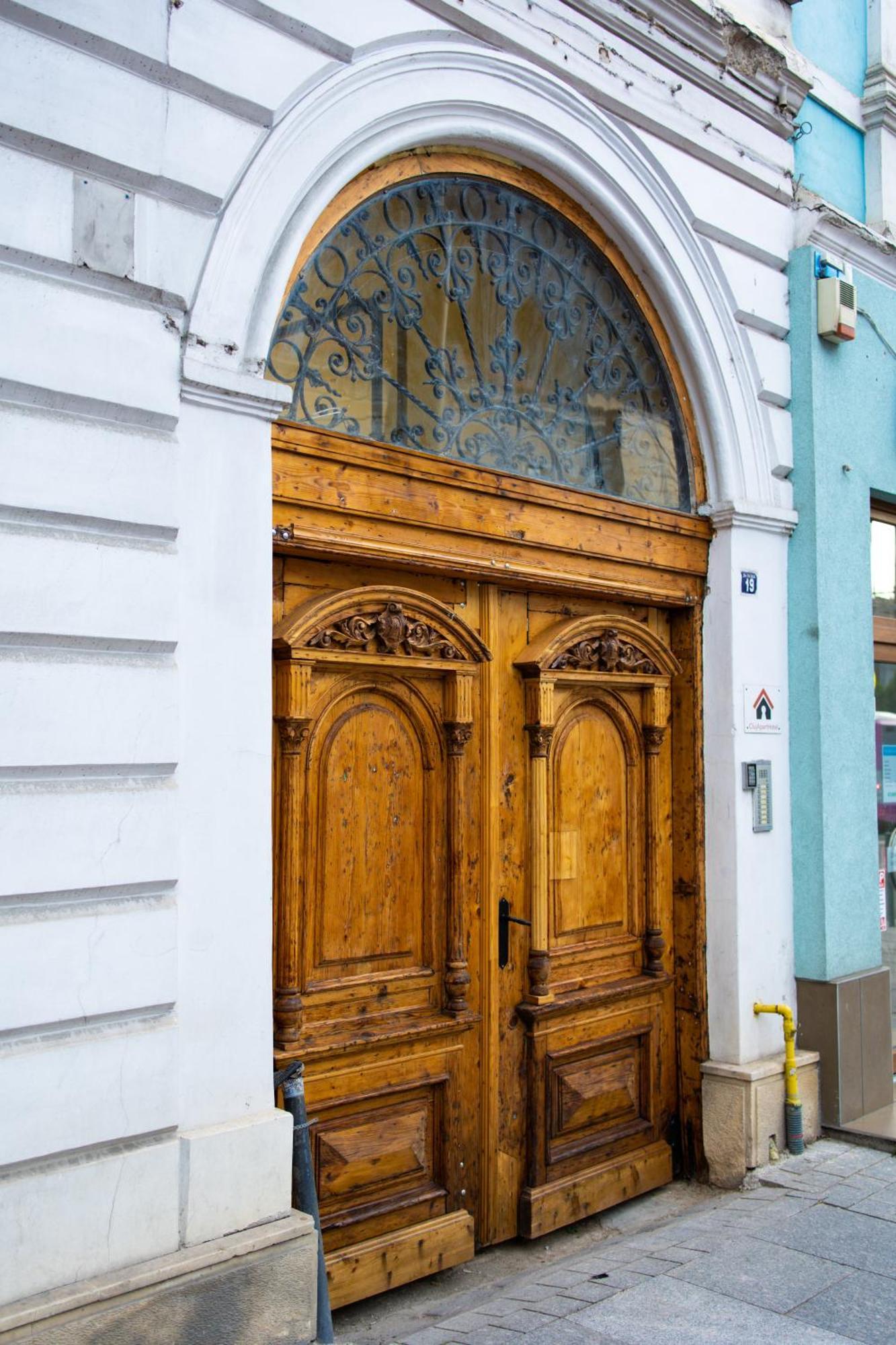 Cluj Aparthotel Cluj-Napoca Exterior foto